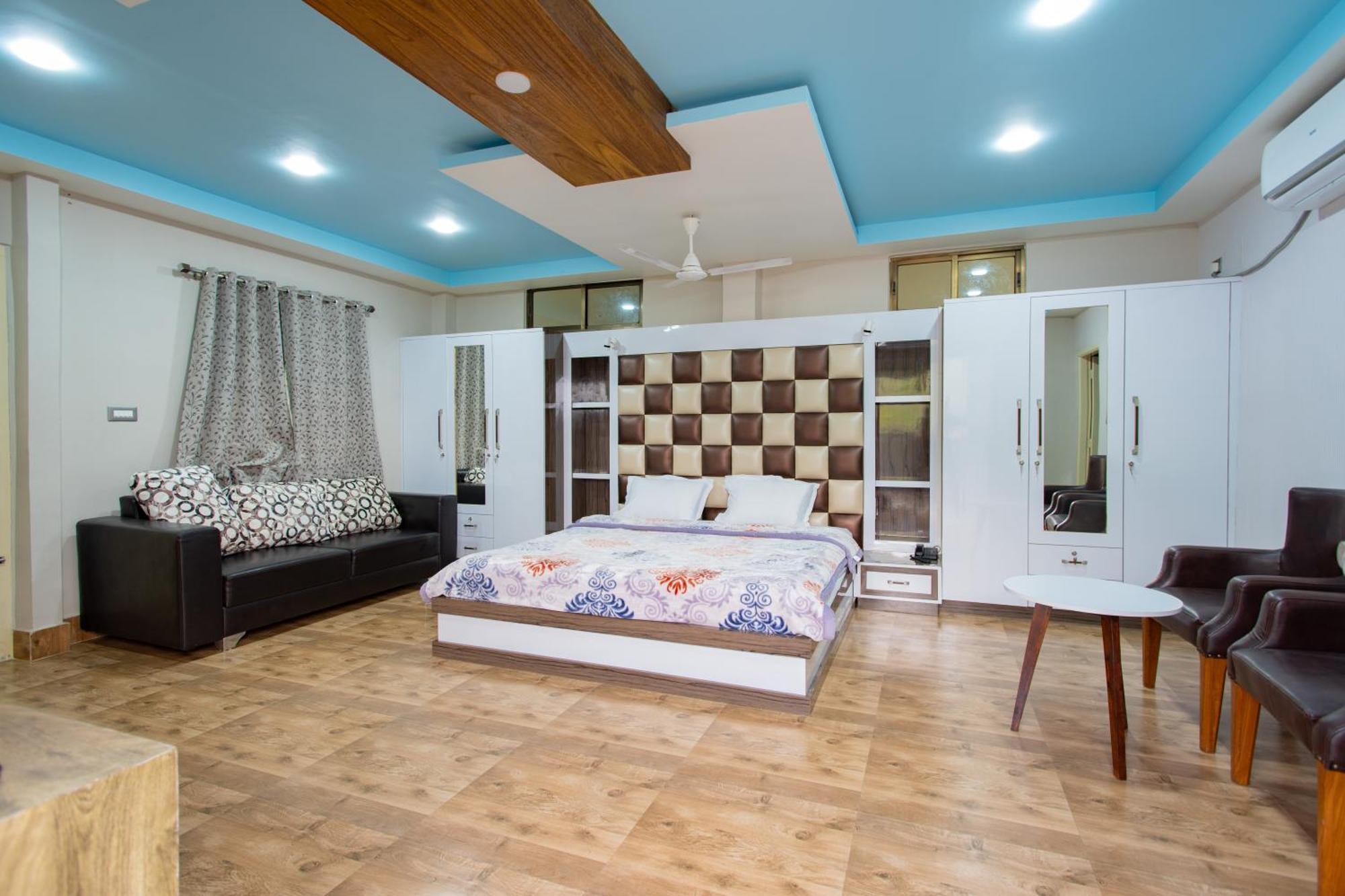 Radiant Club & Resort Imphal Exterior foto